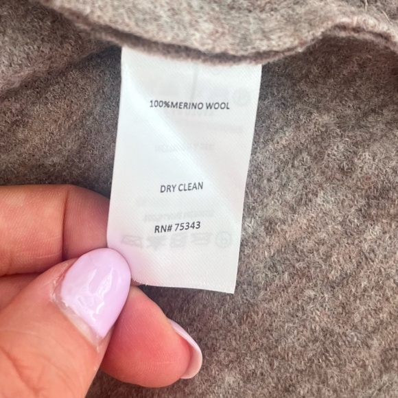 Nanette Lepore Brown 100% Merino Wool Cardigan Size Small - Picture 6 of 7